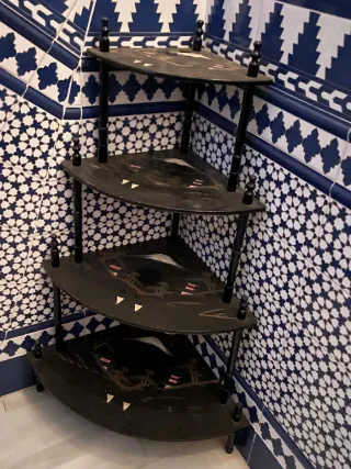 Rinconera estilo chino antigua