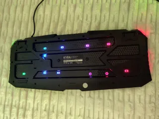 Teclado Gaming KROM RGB Lo vendo por falta de uso