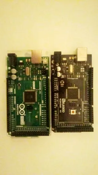 Arduino Mega 2560 y Elegoo Mega 2560 + accesorios