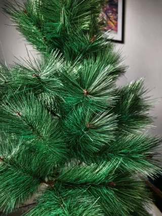 Árbol de Navidad 1,40 m. En su caja sin usar