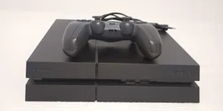 PS4 (PlayStation 4) Negra