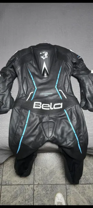 OFERTA NUEVO Mono Moto Bela Mujer Talla 44