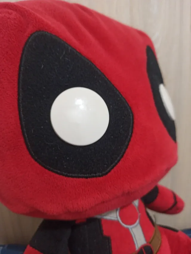 Peluche Deadpool Marvel Funko Jumbo