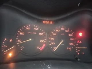 PEUGEOT 206 CON 60MIL KM ITV RECIEN PASADA