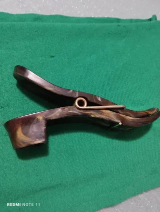 Fermacarte in bachelite