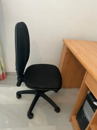 Silla de estudio negra