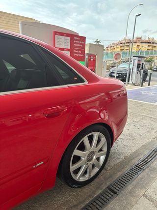 Audi A4 2.0 TDI S-LINE 184 CV