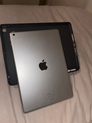 iPad 9ª Gen 64GB + Apple Pencil + Funda