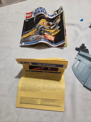 Lego Star Wars 7669 + Revell Fighter