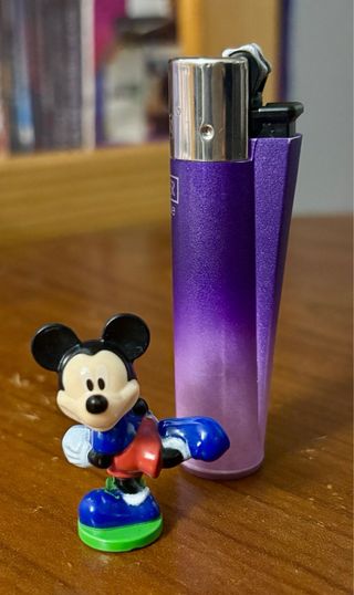 MIKEY MOUSE FUTBOLISTA Kinder Sports (Perfecto)