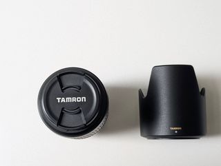 Cámara Canon EOS 1200D + Complementos