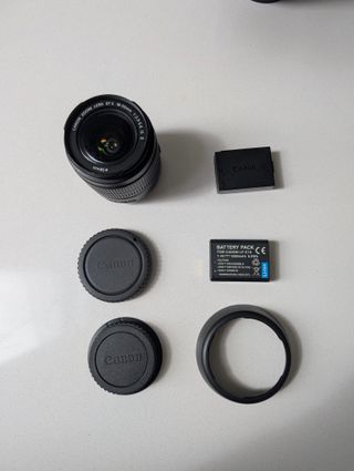 Cámara Canon EOS 1200D + Complementos