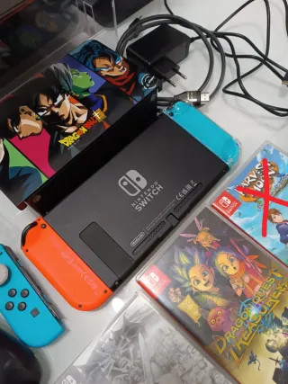 Nintendo Switch + Accesorios y Juegos
