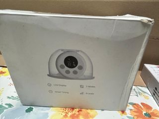 EN CAJA A ESTRENAR. Sacaleches Doble Momcosy S12