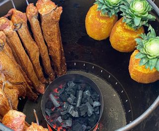 PICADAS DE CERDO AL BARRIL