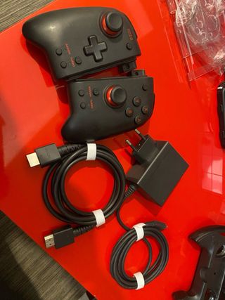 Nintendo Switch OLED Bianca Completa + 15 giochi