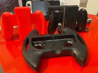 Nintendo Switch OLED Bianca Completa + 15 giochi