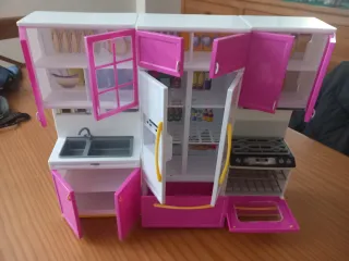 Cocina de juguete y accesorios