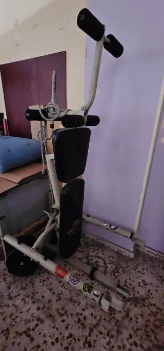 Banco de pesas para abdominales