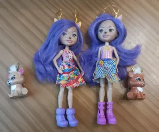 Casa de muñecas Enchantimals con accesorios