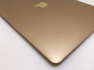 portatil apple apple macbook air core i5 1.6 13 retina true tone (2019) (a1932)