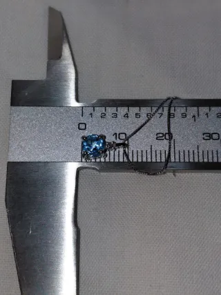 Collar y colgante oro 18k diamante y topacio