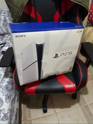 Consola PS5 Slim con Lector + FC 24