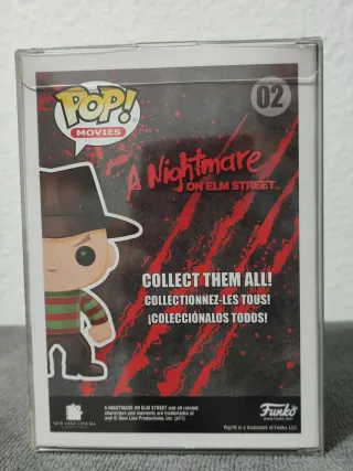 Funko Pop Freddy Krueger Glow Chase 02