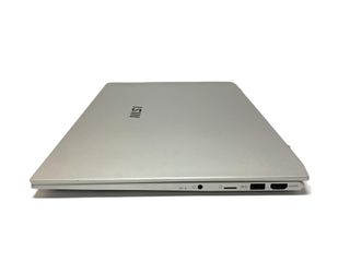 pc portatil msi prestige 16studio a13vf