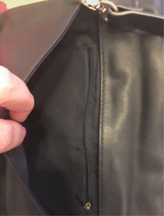 Bolso Amichi Azul con pompón