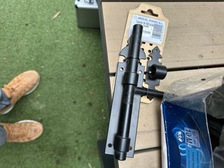 Cerrojo metálico + Cable extensión