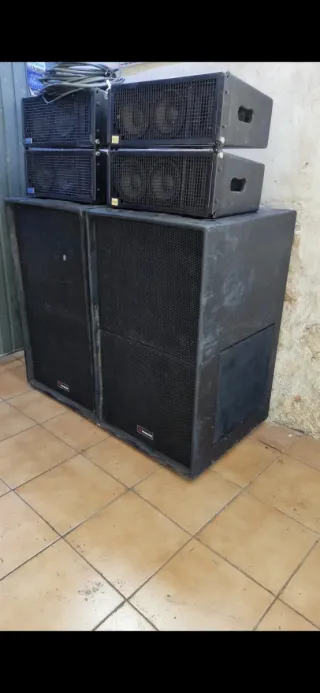 Equipo de Sonido Line Array w&db