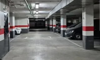 Alquilo parcela garage en amorebieta