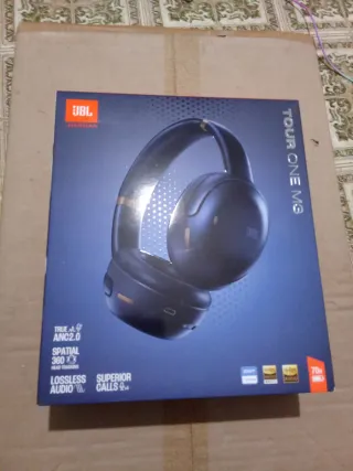 JBL Tour One M3 Auriculares Inalámbricos