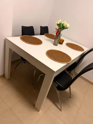 MUEBLES COMEDOR BLANCOS