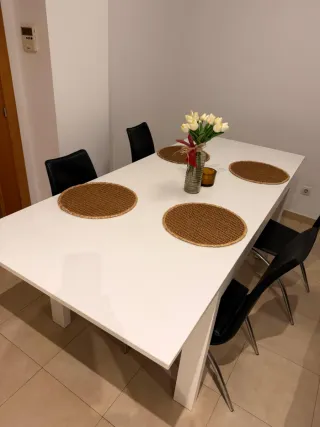 MUEBLES COMEDOR BLANCOS