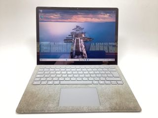 pc portatil microsoft surface laptop