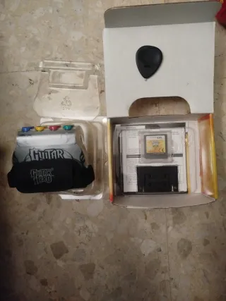 Guitar Hero On Tour Nintendo DS + Accesorios