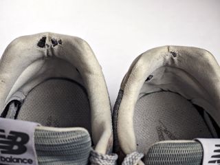 ZAPATILLAS NB 580 COLOR GRIS NUMERO 43