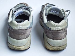 ZAPATILLAS NB 580 COLOR GRIS NUMERO 43