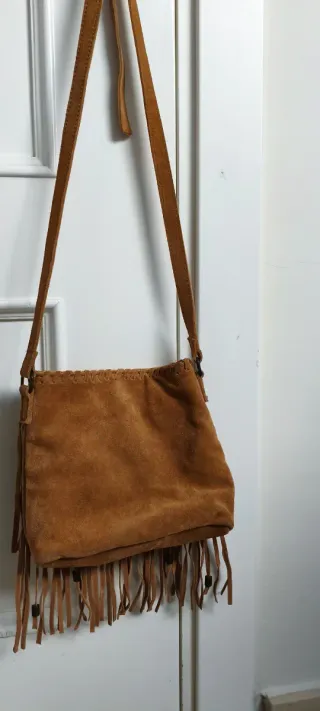 Bolso de flecos para niña