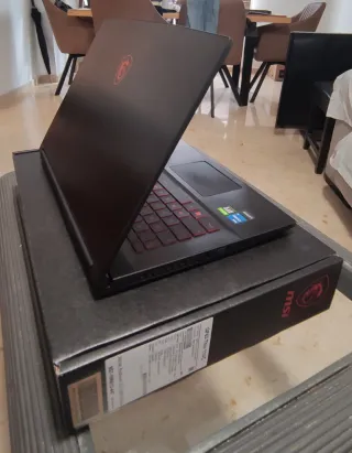 Portatil MSI i5-11400H RTX 3050 windows 11