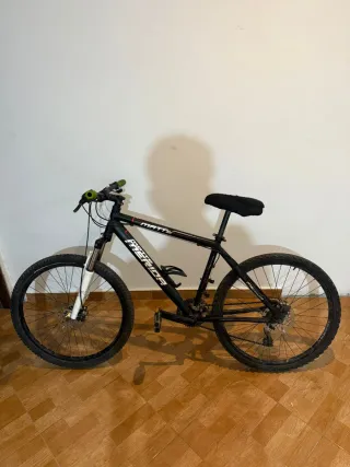 Bicicleta Merida Matts Negra