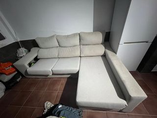 Sofá modular con chaise longue beige