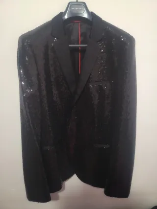 Americana Hugo Boss Negra Lentejuelas nueva.