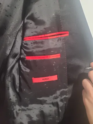 Americana Hugo Boss Negra Lentejuelas nueva.