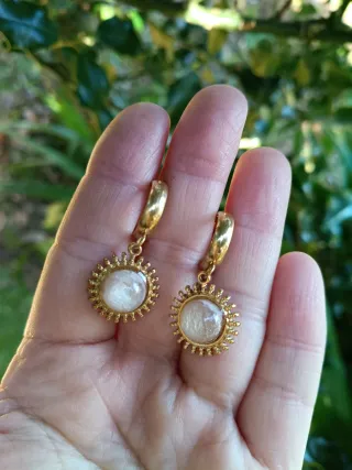 Pendientes Orquídea Encapsulada Oro Blanco