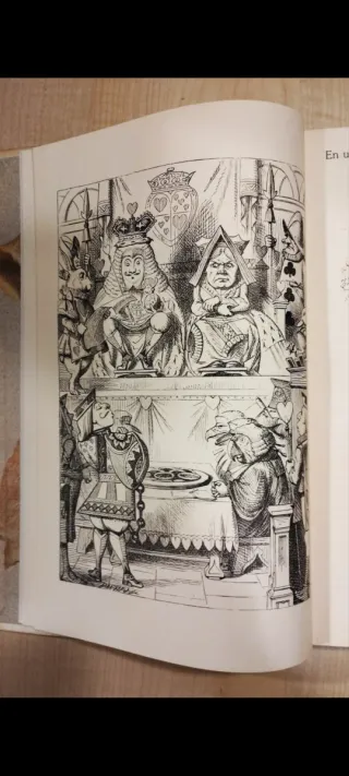 Cuento "Las aventuras de Alicia", de Lewis Carrol.