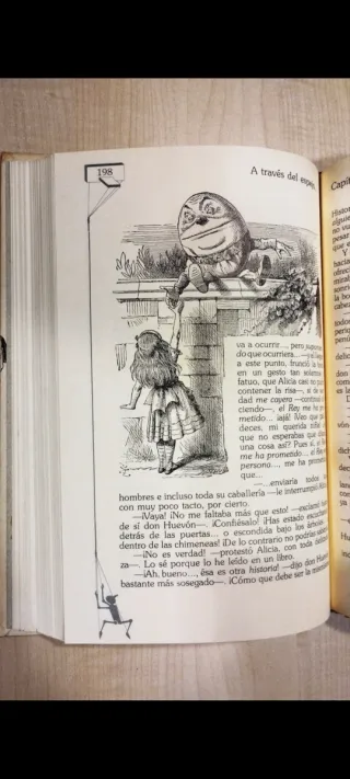 Cuento "Las aventuras de Alicia", de Lewis Carrol.