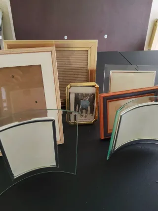 7 Marcos de fotos  de diferentes tamaños y estilos